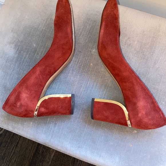 Chloe Shoe - Picture 2 of 3